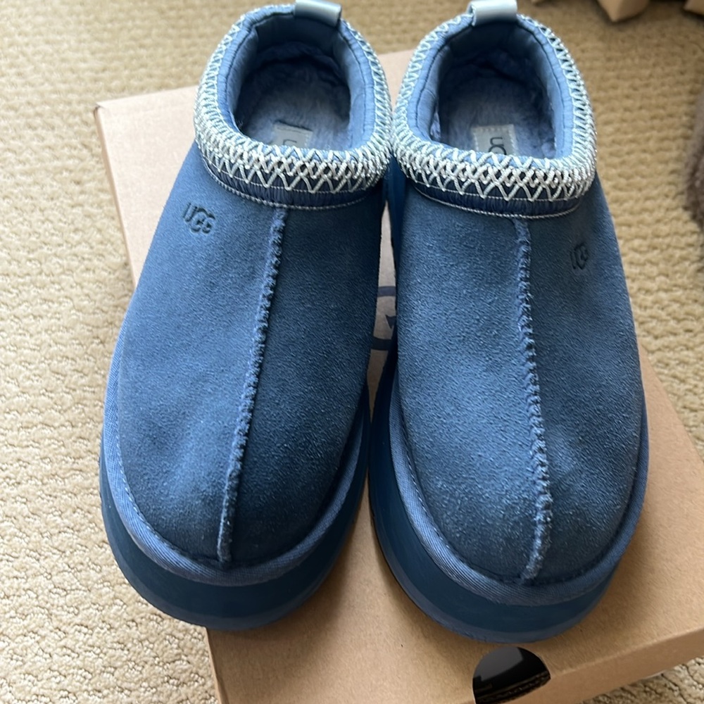 Ugg platform slippers - Picture 2 of 6